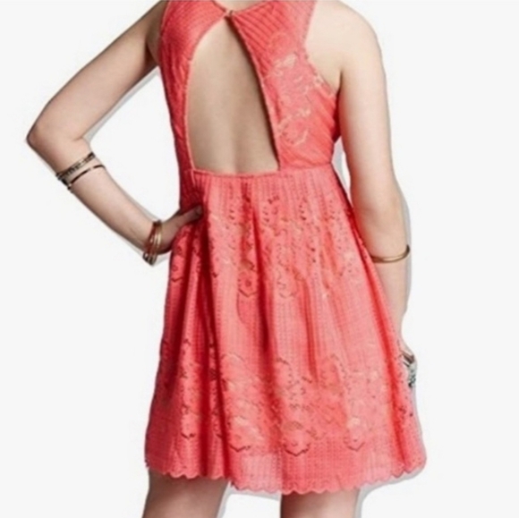 Free People Rocco Coral Lace Fit & Flare Mini Dress Open Back Sleeveless Sz 6 - Picture 7 of 16